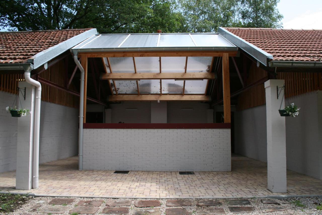 Europe Tents Camping Domaine Des Messires Herpelmont Buitenkant foto