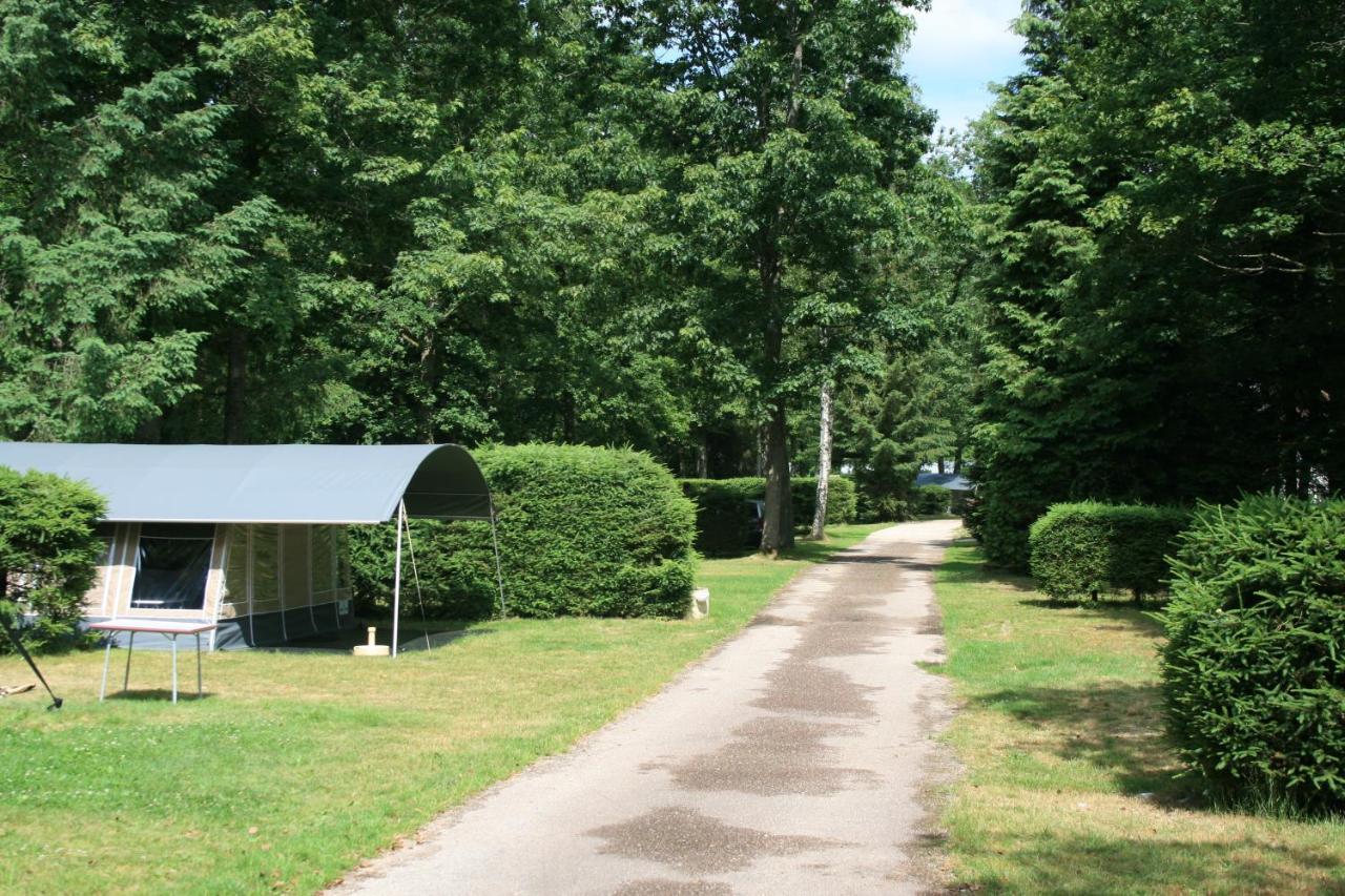 Europe Tents Camping Domaine Des Messires Herpelmont Buitenkant foto